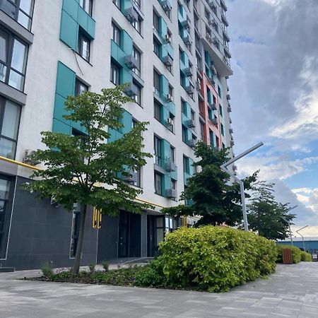 Crystal Apartaments เคียฟ ภายนอก รูปภาพ