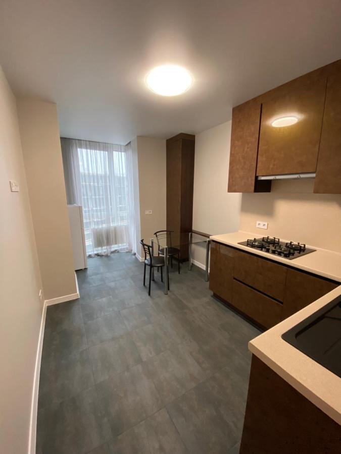 Crystal Apartaments เคียฟ ภายนอก รูปภาพ