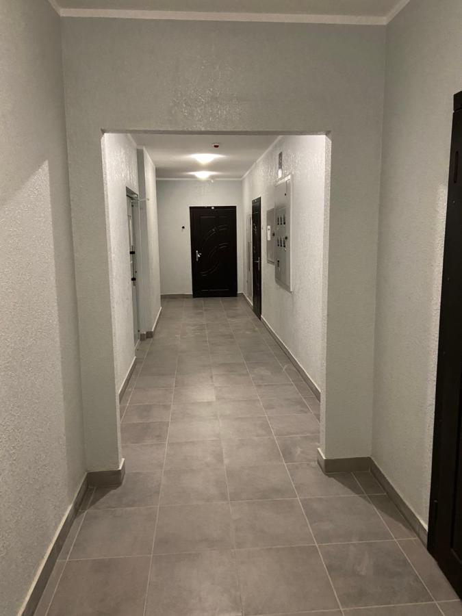 Crystal Apartaments เคียฟ ภายนอก รูปภาพ
