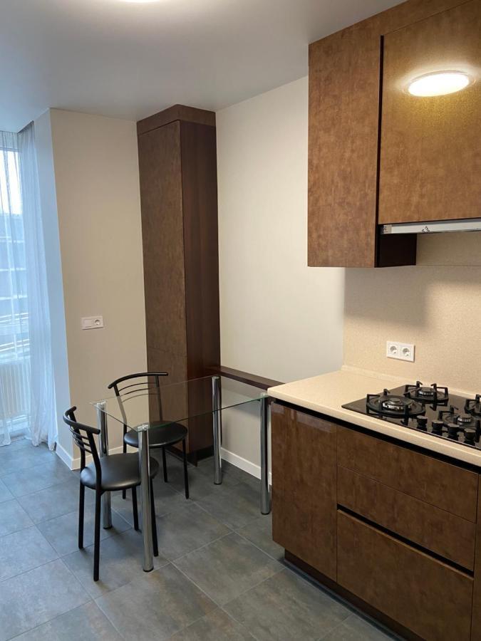 Crystal Apartaments เคียฟ ภายนอก รูปภาพ
