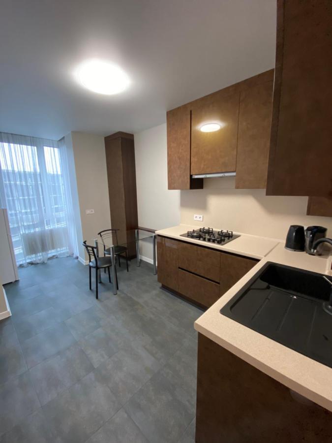 Crystal Apartaments เคียฟ ภายนอก รูปภาพ