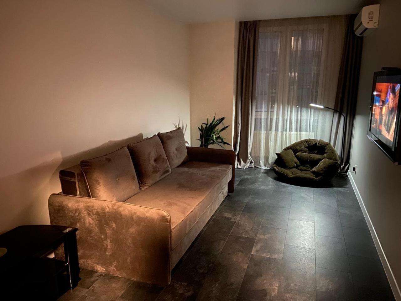 Crystal Apartaments เคียฟ ภายนอก รูปภาพ